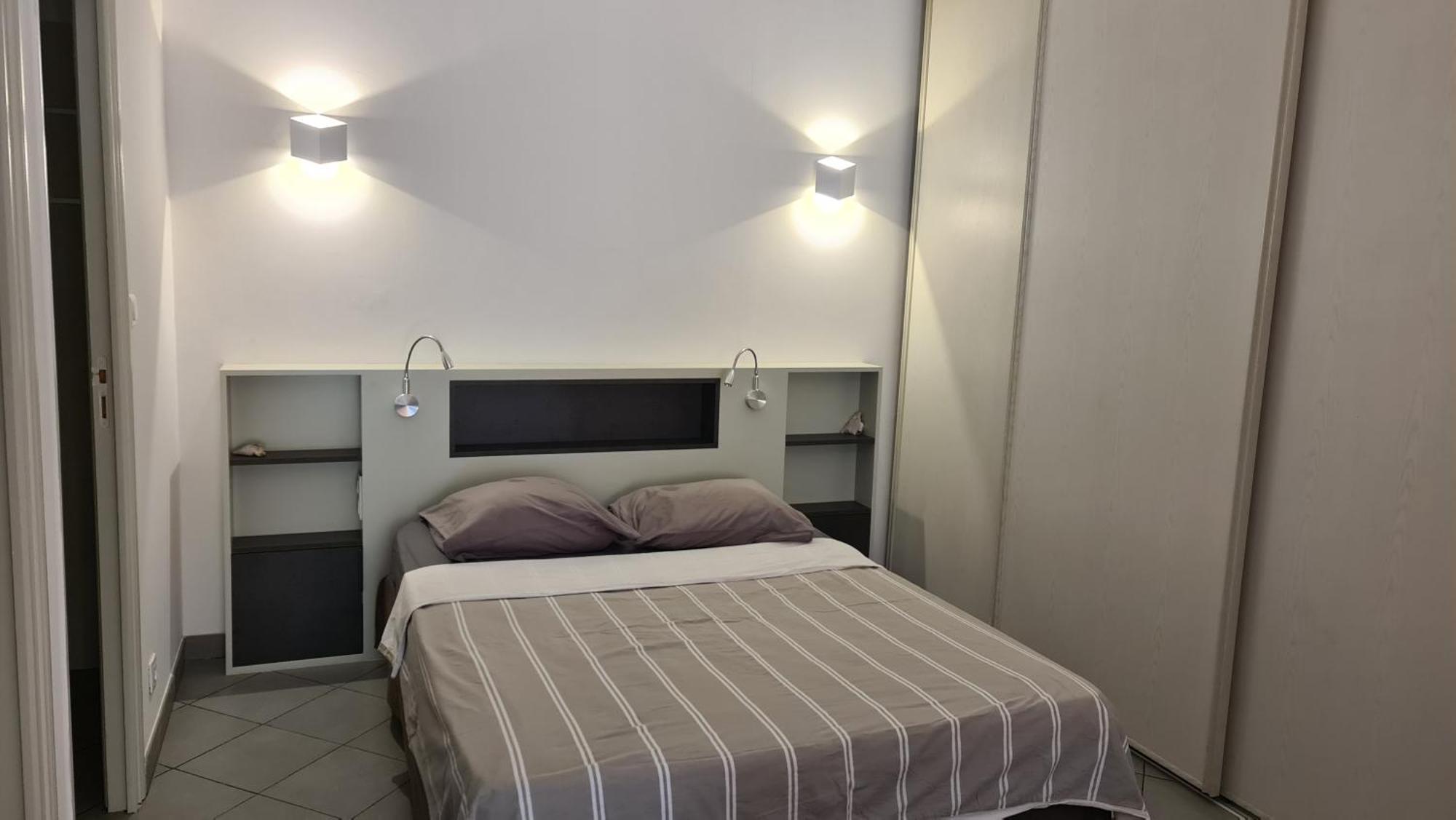 Grand Studio-Loft-Grand Parking-Climatise-Proche Centre Аяччо Экстерьер фото