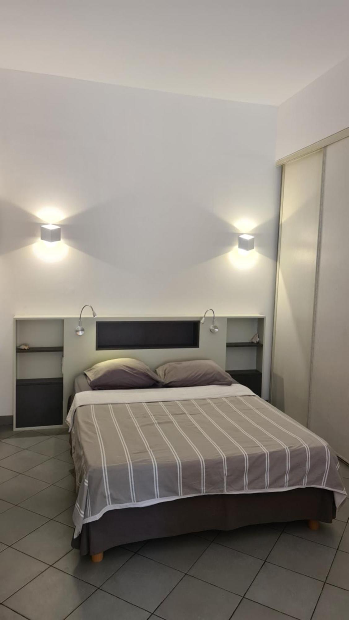 Grand Studio-Loft-Grand Parking-Climatise-Proche Centre Аяччо Экстерьер фото