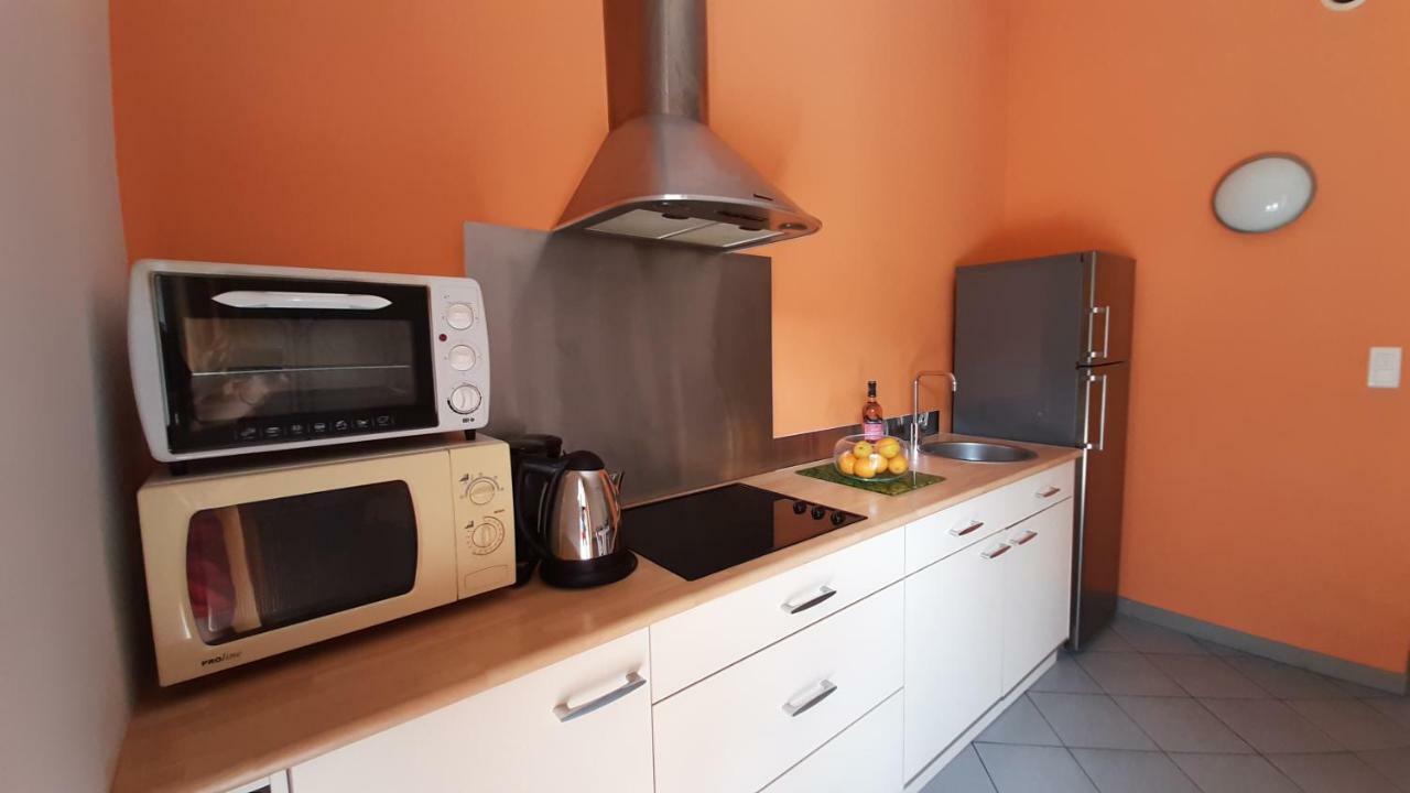 Grand Studio-Loft-Grand Parking-Climatise-Proche Centre Аяччо Экстерьер фото